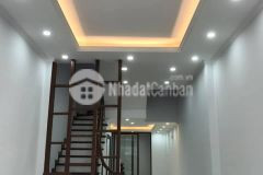 Bán gấp nhà mặt phố hoàng mai 40m 5 tầng oto kinh doanh sầm uất 4.2tỷ