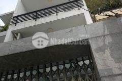 Nhà 5 tầng ngây chợ gò vấp, hẻm rộng rãi, tổng diện tích lên đến 300m2