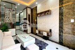 Nhà đẹp full nội thất,ô tô đỗ,phố bát khối dt 35m2, giá 2.5 tỷ