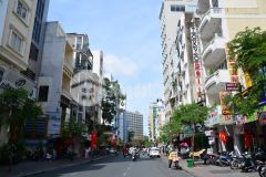 Hxh khu phố nhật hàn lê thánh tôn nhà mới vị trí đẹp mặt tiền 5m lh0786961692.