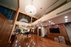 Bán gấp nhà đất võng thị, tây hồ,oto vào, dt80m, 5 tầng, mt 6.5m, giá chỉ 13.3 tỷ.