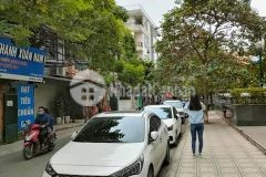 Siêu phẩm nguyễn trãi vỉa hè rộng nhà 2 mặt ngõ ô tô đỗvào nhà