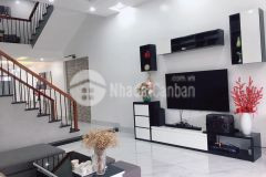 Chuyển sang biệt thự bán gấp nhà riêng đống đa 40m x 4t,mặt tiền 4,5m chỉ 3.5 tỷ