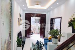 Bán nhà tt hoàng mai có 1 0 2 3 thoáng 3 bước otô 85m cả sân 4,2tỷ lh0914.868.383