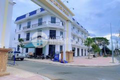 Nhà phố 1 trệt 2 lầu kđt ven sông tp bến tre