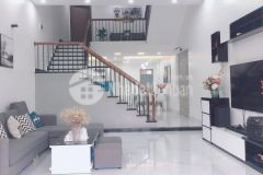 Nhà đẹp ở ngay tt phú nhuận chính chủ giá rẻ 84m2