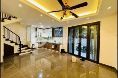 Bán chung cư mini phố cầu giấy, 7 phòng full nội thất, về ở ngay giá chỉ 6.48 tỷ