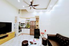 Bán nhà hoàng mai 35m2 4tầng 3 ngủ 10m ra mặt phố tặng full nội thất