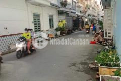 Tôi cần bán nhà chính chủ đẹp hxh 4 lầu thích quảng đức