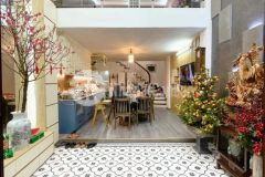 Nhà bạch mai hbt 40m2 5 tầng đẹp như tranh gọi ngay mr thắng 0944523668