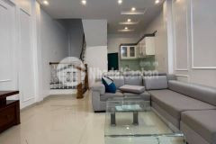 Bán nhà ngõ quỳnh 35m2 xây 4 tầng mặt tiền 4,2m ngõ thông 5 m ra đường ô tô