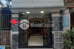 Chủ ngộp bank, bán gấp nhà rẻ hơn khu vực, dt 68m2, sổ nở hậu.
