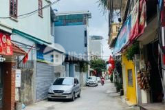 Cần bán gấp nhà đẹp 4 tầng lô góc ngõ rộng phố tư đình 64m2. mt 4.8m. 5.4 tỷ