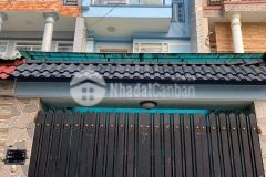 Bán nhà ngay cầu vượt quang trung, cách ql1a 80m, 80m2 3 tầng nhỉnh 5tỷ