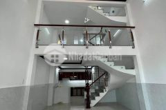 Nhà hẻm xe hơi lạc long quân, 58m2, chỉ 5.4 tỷ, một căn duy nhất