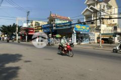 Hiện tại gia đình em đang kẹt tiền cần bán gấp lo đất 600tr100m2