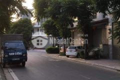 Cần bán đất mặt phố việt hưng long biên siêu đẹp 2 mặt phố 72m2. mặt tiền 6 m. 12.3 tỷ