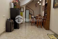 Bán nhà việt hưng 30m2 nhà mới 20m ô tô tránh nhỉnh 2 tỷ