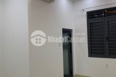 Bán nhà 3 tầng tttp nha trang. gần chợ phương sài và ga nha trang. đường 7m. 3.4 tỷ