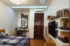 Hot bán nhà đường tôn thất tùng, đống đa, dt 55m2x5t, phân lô, nhà đẹp