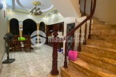 Bán nhà hoàng quốc việt, ngõ rộng thông tứ phía 5 tầng nhỉnh 4 tỷ