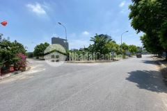 Bán lô đất tdc điểm 3 vỉa hè 3m lh 0917 696 698