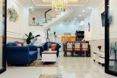 Bán gấp nhà mới, hxh, nơ trang long, 63m2,4 tầng, giá 6tỷ9tl.