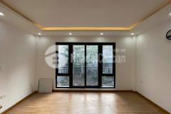 Nhà mễ trì, 30m, 5 tầng, nhà mới đẹp, lô góc, gần phố, nhỉnh 3 tỷ