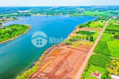 Bán đất mặt tiền đường nhựa nhựa, cạnh hồ lô ô, đất đỏ bà rịa vt, dt 142m2 100tc