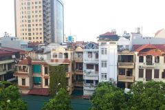 Nhà đẹp giá rẻ 45 m2 x5 tầng chỉ 3,75 tỷ phố nguyễn văn cừ long biên.