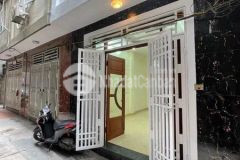 Nhà đẹp, ở luôn 38m2 x 4 tầng, phố trần đại nghĩa, quận hai bà trưng.