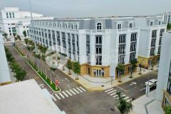 Bán gấp trong tháng 11 này căn nhà phố 2 mặt tiền đại lộ nguyễn hoàng p.đông hải,tp. thanh hóa