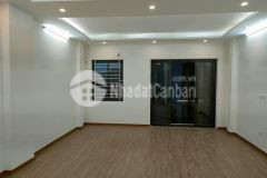 Cần bán nhà trần cung,bắc từ liêm, 37m2, 5 tầng, mt 5.1m, giá 2.99 tỷ.cần bánnn.