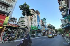 Đất mặt phố thụy khuê kinh doanh tuyệt đỉnh dt 200m mt 12m