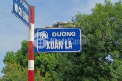 Bán nhà đẹp đường xuân la, tây hồ, ô tô đỗ, tặng nội thất, 50m2, 6.4 tỷ