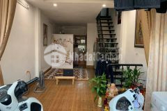 Bán gấp 1.2 tỷ 40m nhà đẹp nguyễn chính hoàng mai oto đỗ cửa.