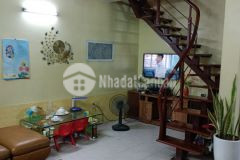 Bán nhà 26 ngõ tiến bộ khâm thiên, cách phố 50m, ngõ rộng đẹp, dt 43m3 tầng3.2 tỷ