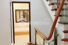 Bán nhà đẹp hơn 3 tỷ 40m2, 5t mặt phố nguyễn trãi