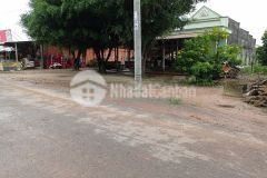 Bán gấp lô đất 1286m2, sổ riêng, khu dân đông đúc, giá chỉ 590 triệu.