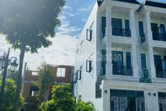 Cần bán căn nhà giá rẻ màu dịch tại dĩ an bình dương