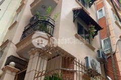 Minh khai nhà đẹp như biệt thự, thoáng, gần ô tô đỗ.