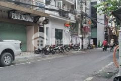 Siêu hot nhà phố cổ dt 135m2, mt 6m, giá 115 tỷ