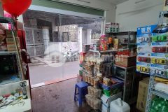 Bán nhà hoàng mai 30m x 5tầng kinh doanh tốt, mặt tiền 8.5m. nhỉnh 4 tỷ