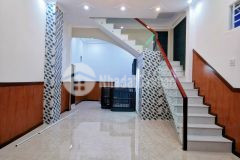 Bán nhà lầu mặt tiền gần siêu thị coop mart giá dưới 5 tỷ