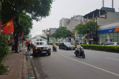 Mặt phố siêu kinh doanh chỉ 15.2 tỷ nhà 70m2 x 4 tầng,mt 4.8m nguyễn văn cừ long biên