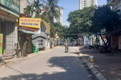 Nhà cần bán đường 195, trung tâm văn quán hà đông, 32m2 x 4 tầng, giá 3,4 tỷ.