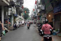 Nhà mặt phố 83 kim ngưu, lô góc 105m2, mặt tiền 8.5m, sổ vuông, 195 triệum2