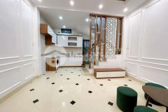 Bán nhà mới xây phan đình giót 70m 5 tầng. chỉ 11 tỷ. kinh doanh đỉnh