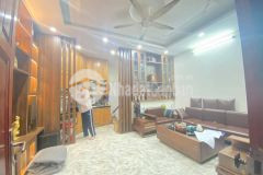 Bán nhà ngõ 235 phạm văn đồng xuân đỉnh, 31mx5t.,hướng b, giá 3,55 tỷ.