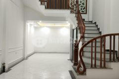 Chỉ 3 tỷ sở hữu ngay nhà phân lô 40m2 x 5t linh đàm lh 0977440990 nhà mới ở ngay.